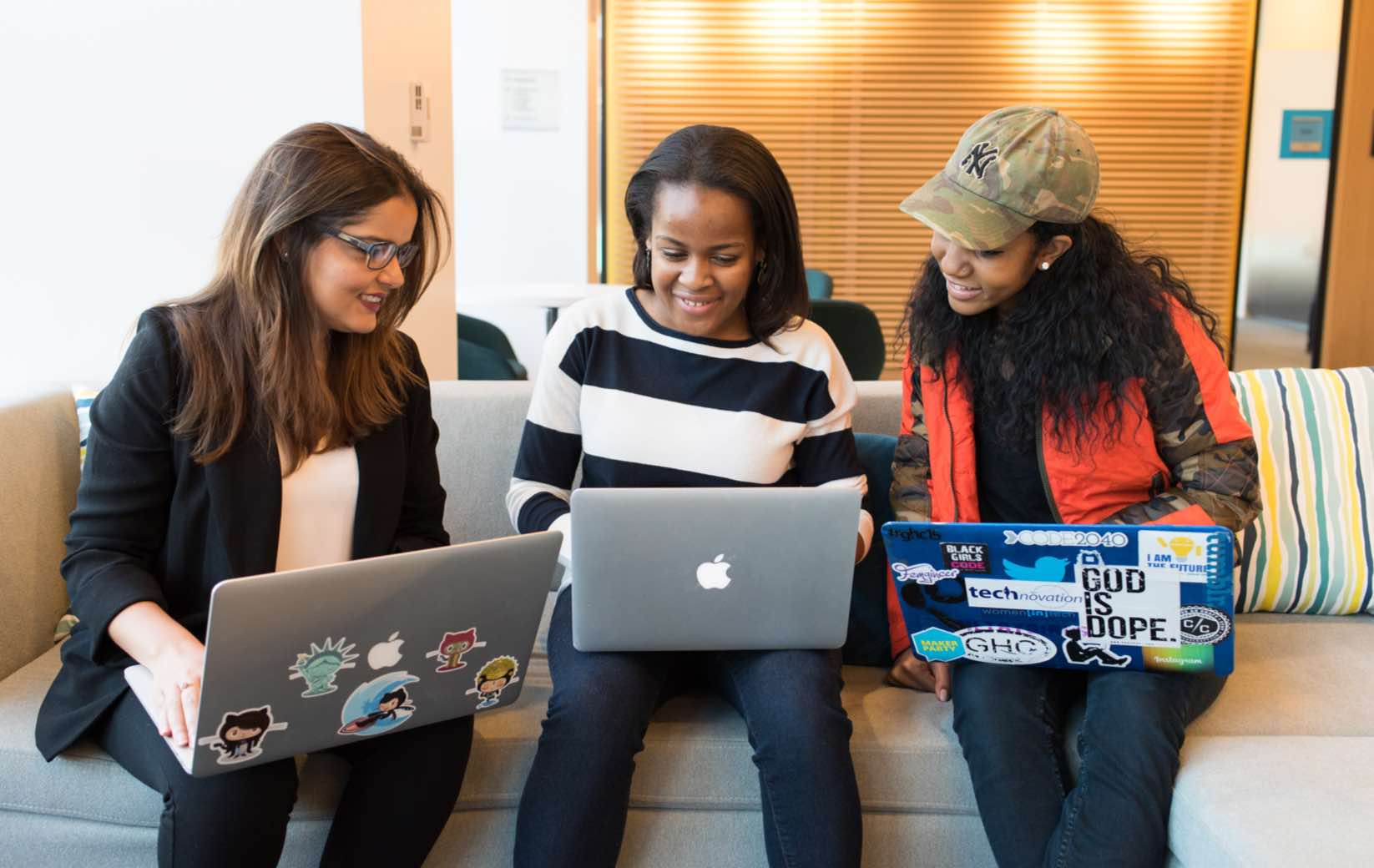 christina wocintechchat com fpqlxqtjkqu unsplash